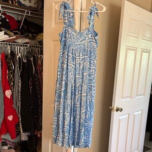 Blu Pepper Blue and White Patterned Midi Dress